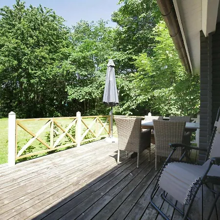 Lindehojen Holiday home *