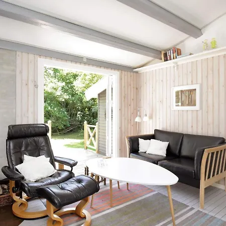 5 Person In Vejby-by Traum Vejby