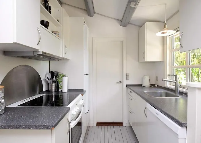 5 Person In Vejby-by Traum *